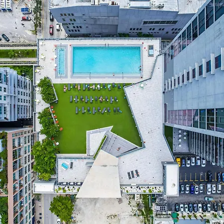 Amazing Location In The Heart Of Miami Apartment Exterior photo